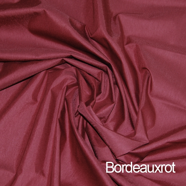 Chintzstoff bordeauxrot